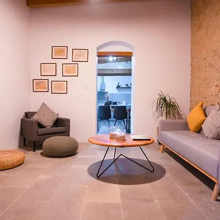 Stonebuilt Hiddenhouse Сasa de vacaciones Paphos