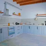 بيت للعطل Stonebuilt Hiddenhouse *
